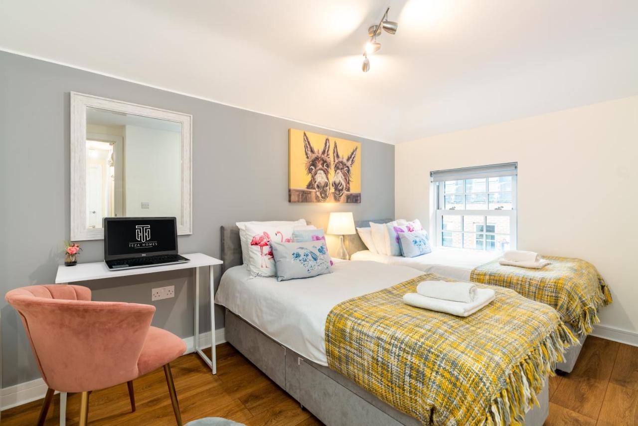 Apartment Town Center With 55” Smart Tv+netflix Andover